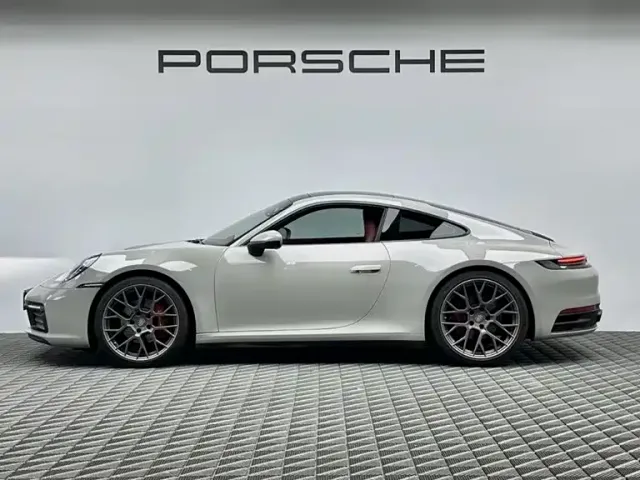 Porsche 911 — Фото автомобиля 4