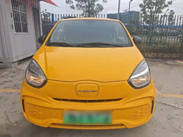 Roewe Clever — Фото автомобиля 2