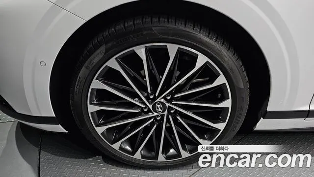 Hyundai Grandeur — Фото автомобиля 5