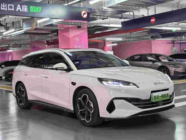 BYD Seal 06 DM-i Touring — Фото автомобиля 12