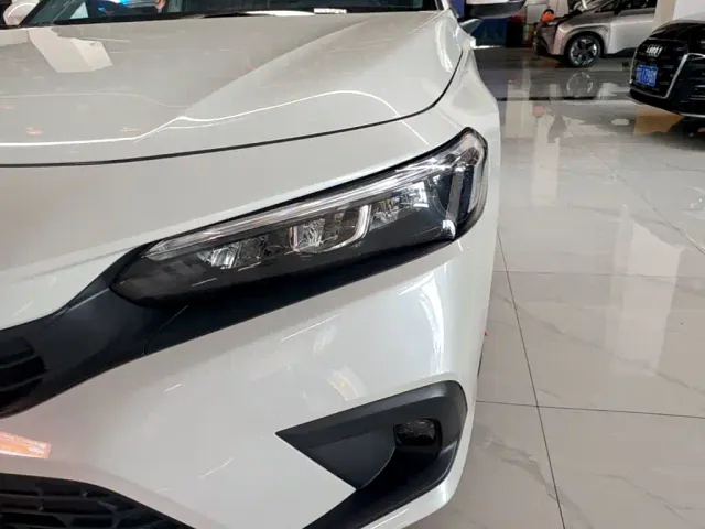 Honda Civic — Фото автомобиля 23