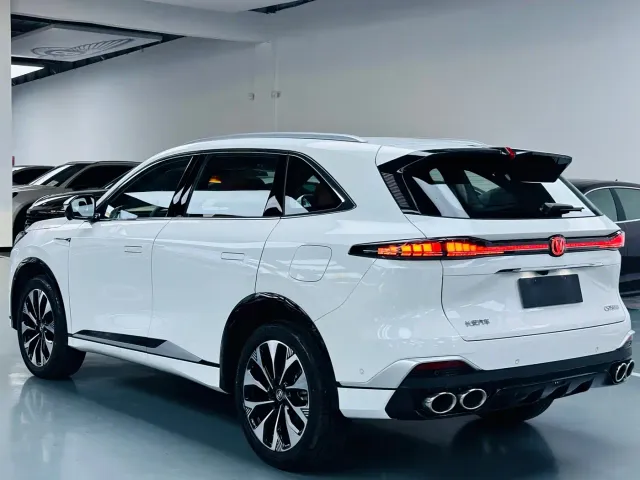 Changan CS75 Plus — Фото автомобиля 13