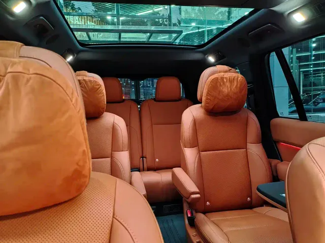 Li Auto L9 — Фото автомобиля 11