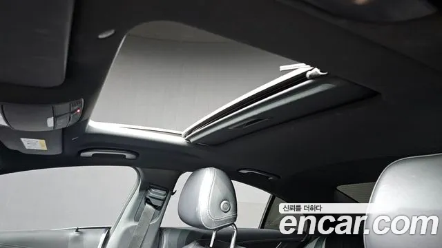 Mercedes-Benz CLS-Class — Фото автомобиля 15