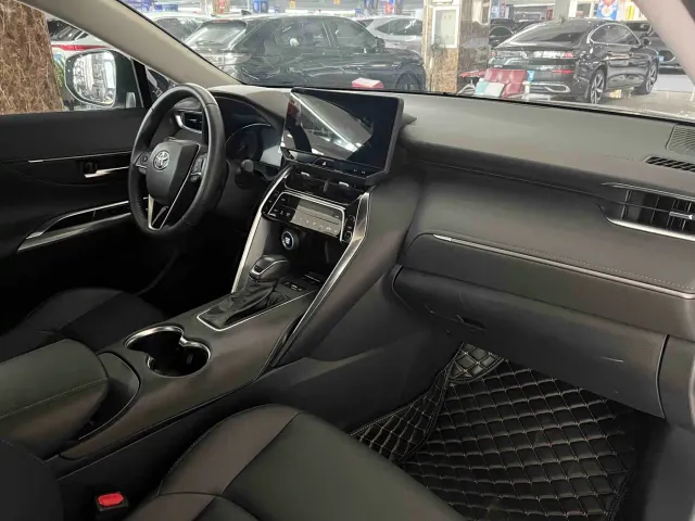 Toyota Venza — Фото автомобиля 9