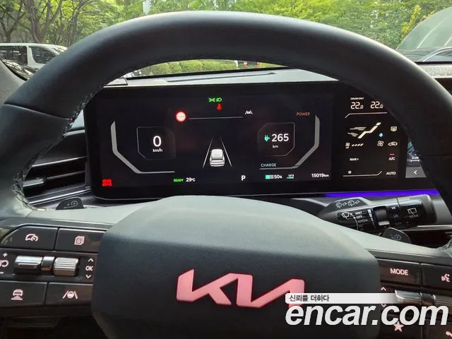 Kia EV9 — Фото автомобиля 8
