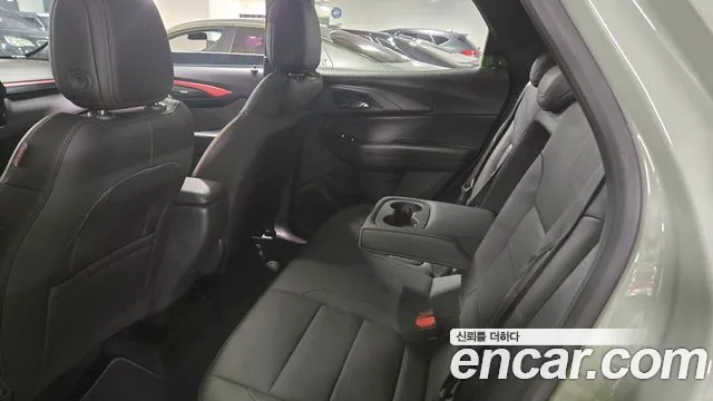 Chevrolet Trailblazer — Фото автомобиля 10