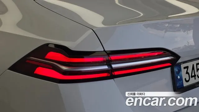BMW 5 Series G60 — Фото автомобиля 8