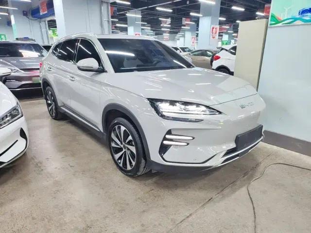 BYD Song PLUS — Фото автомобиля 3