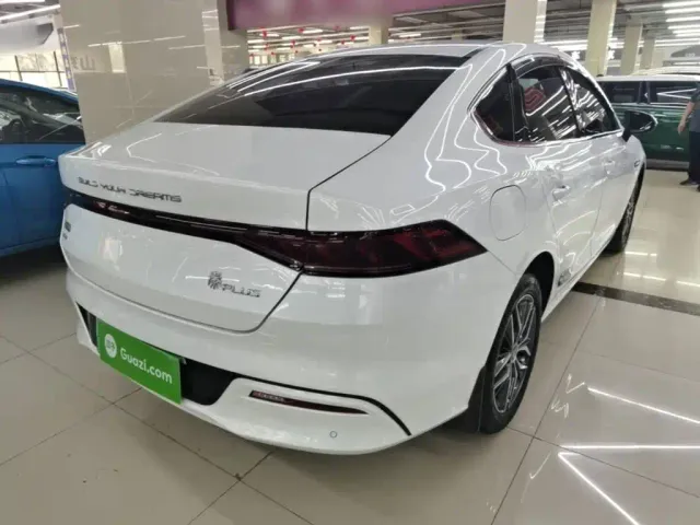 BYD Qin PLUS — Фото автомобиля 6