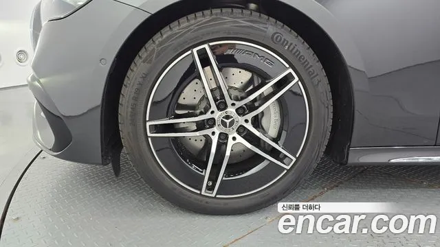 Mercedes-Benz E-Class W214 — Фото автомобиля 5