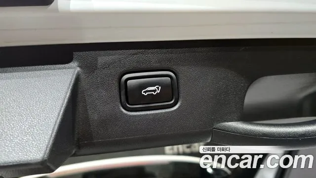 Hyundai Tucson Tucson (NX4) Бензин 1.6 турбо 2WD — Фото автомобиля 28