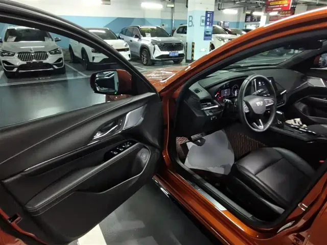 Cadillac CT4 — Фото автомобиля 14
