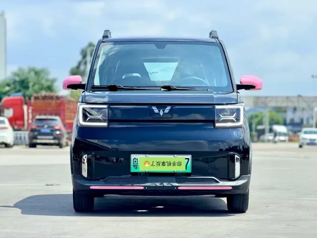 Wuling Hongguang Mini EV — Фото автомобиля 2