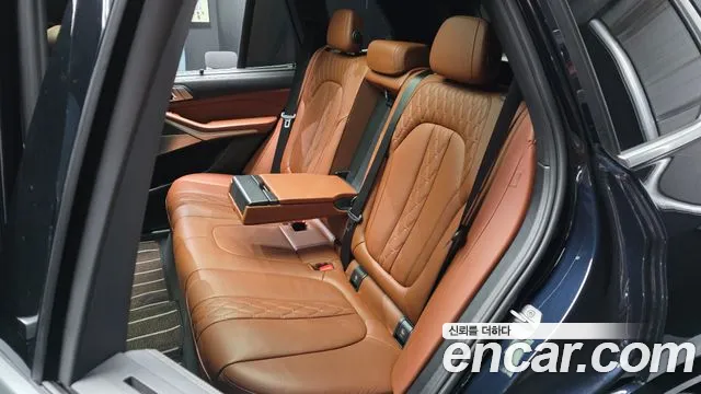 BMW X5 — Фото автомобиля 9