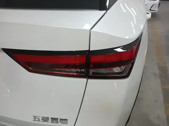 Wuling Xingchi — Фото автомобиля 7