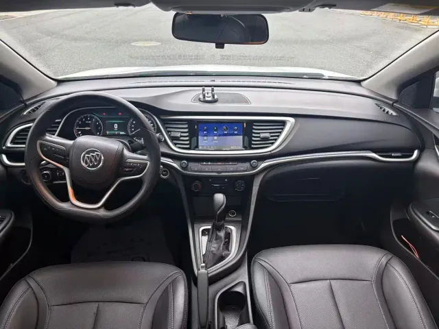Buick Excelle — Фото автомобиля 12