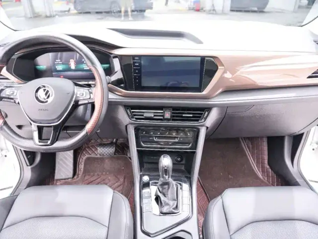 Volkswagen Tharu — Фото автомобиля 9