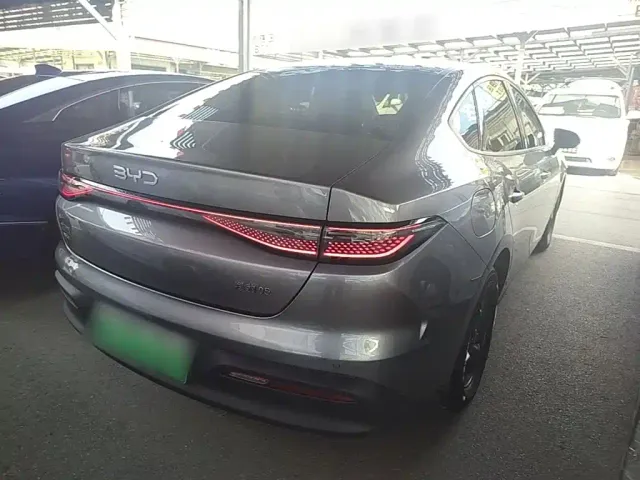 BYD Seal 05 DM-i — Фото автомобиля 6