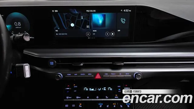 Hyundai Grandeur GN7 — Фото автомобиля 14