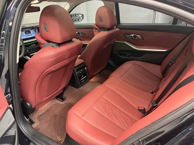 BMW 3 Series — Фото автомобиля 26