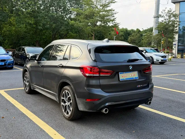 BMW X1 — Фото автомобиля 5