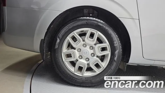 Hyundai Staria — Фото автомобиля 5