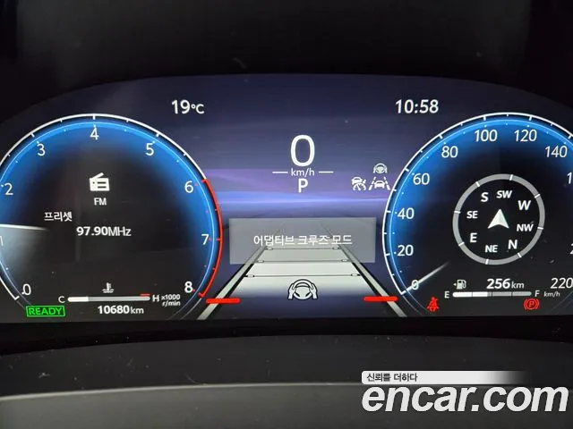Toyota Alphard — Фото автомобиля 8