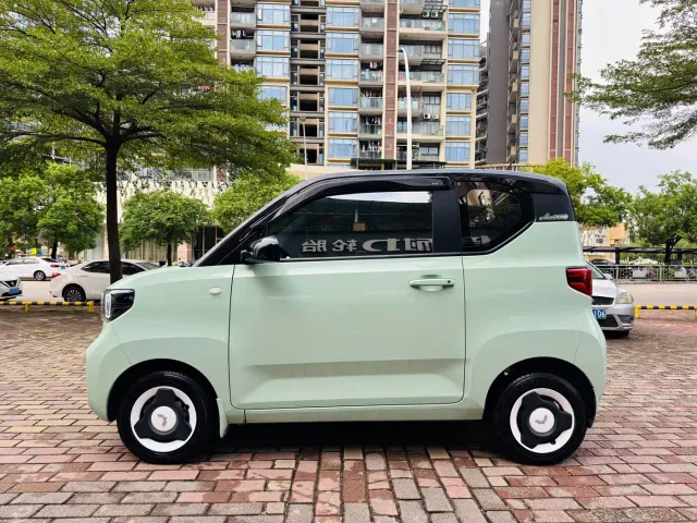 Wuling Hongguang Mini EV — Фото автомобиля 2