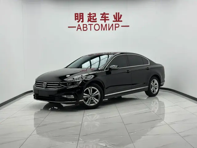 Фотография автомобиля — Volkswagen Magotan