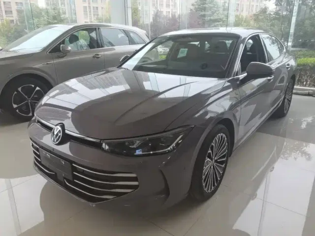 Фотография автомобиля — Volkswagen Passat