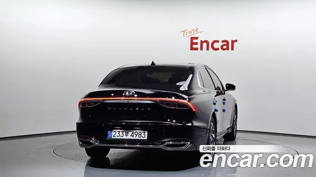Hyundai Grandeur Premium — Фото автомобиля 4