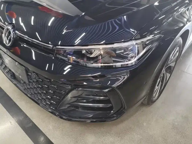 Volkswagen Passat — Фото автомобиля 23