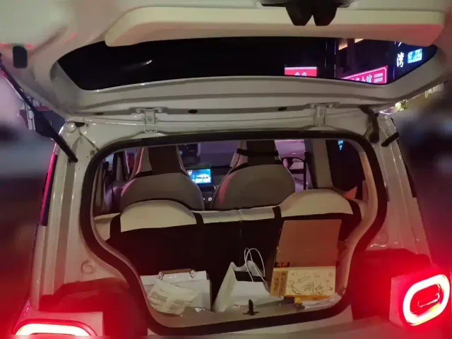 Wuling Hongguang Mini EV — Фото автомобиля 15