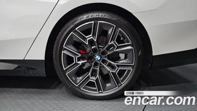 BMW 5-Series 5 серия (G60) 530i xDrive M Sport Pro Special Edition — Фото автомобиля 19