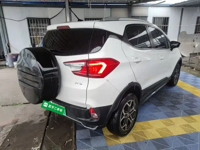 BYD Yuan Pro — Фото автомобиля 6