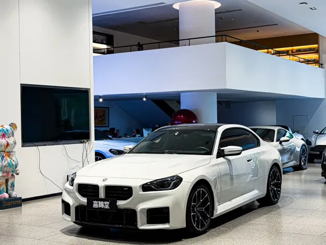 Фотография автомобиля — BMW M2
