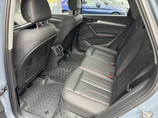 Audi Q5L — Фото автомобиля 9