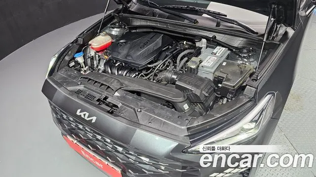 Kia K8 2.5 Бензин 2WD — Фото автомобиля 6