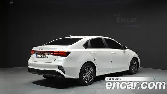 Kia K3 — Фото автомобиля 2
