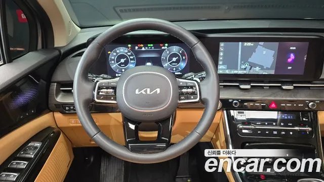 Kia Carnival Generation 4 — Фото автомобиля 13