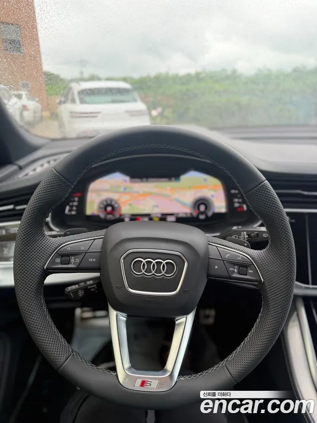 Audi Q8 4M — Фото автомобиля 6