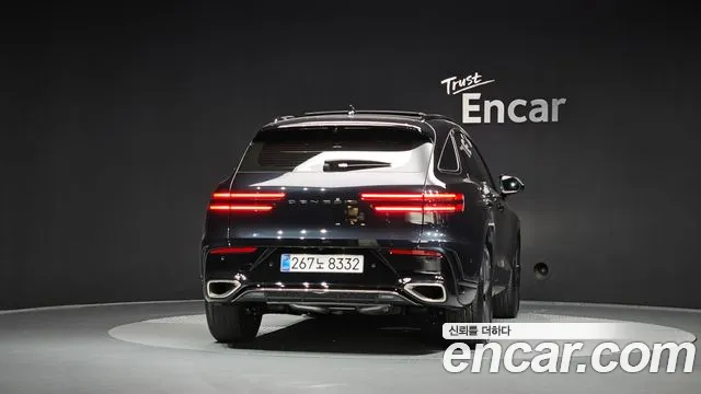 Genesis GV70 — Фото автомобиля 4