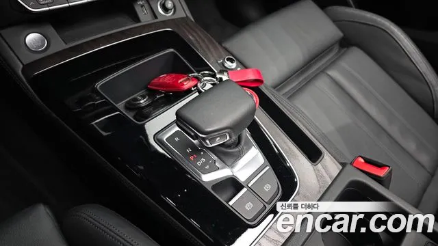 Audi Q5 FY — Фото автомобиля 9