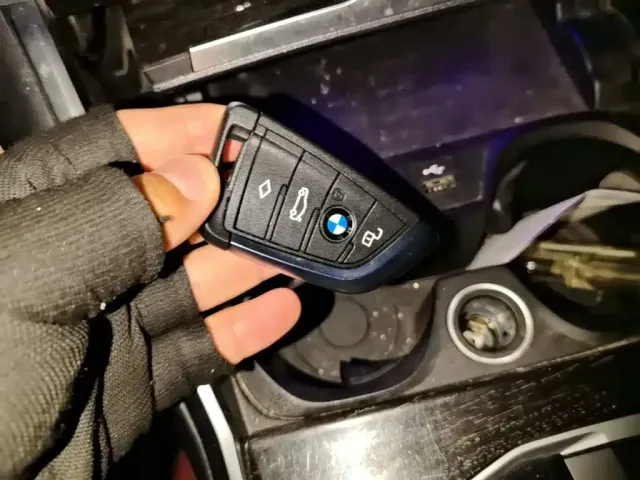 BMW 3 Series — Фото автомобиля 8