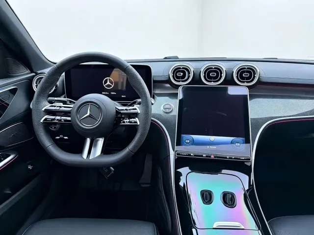 Mercedes-Benz C-Class — Фото автомобиля 6