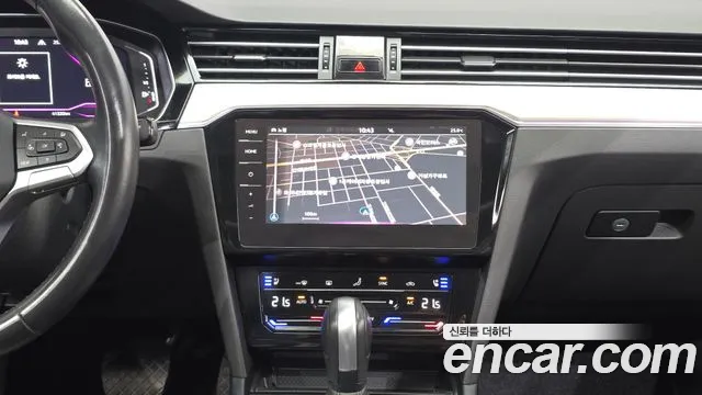 Volkswagen Passat — Фото автомобиля 14