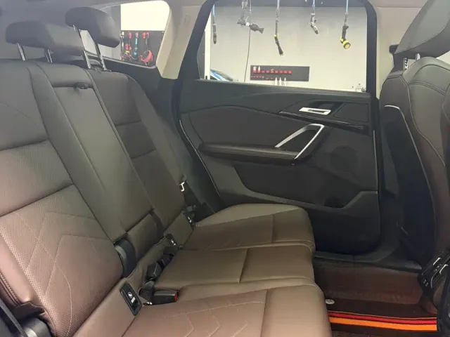 BMW X1 — Фото автомобиля 12