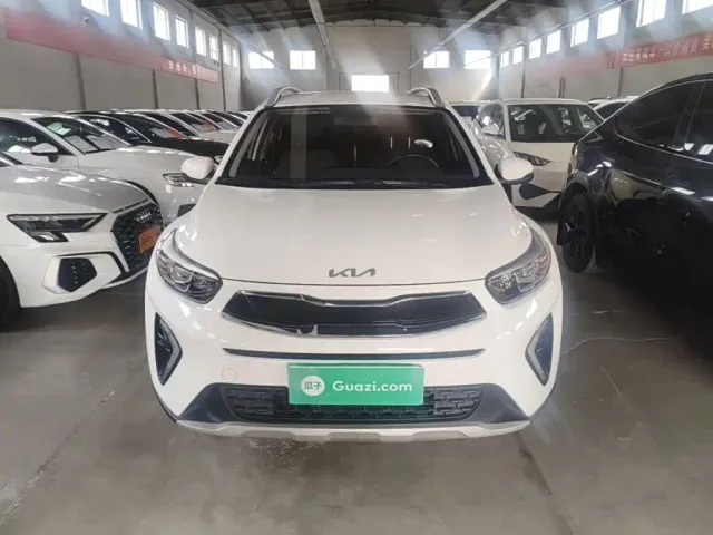 Kia KX1 — Фото автомобиля 2