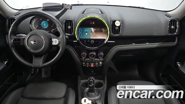 MINI Countryman — Фото автомобиля 10